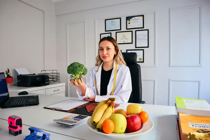 Maya Chen - Certified Pasadena Nutritionist for Women's Health
